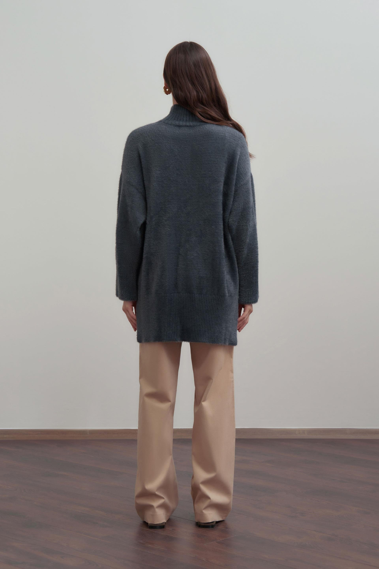 Gri-Balıkçı Yaka Sakal İplik Triko Kazak