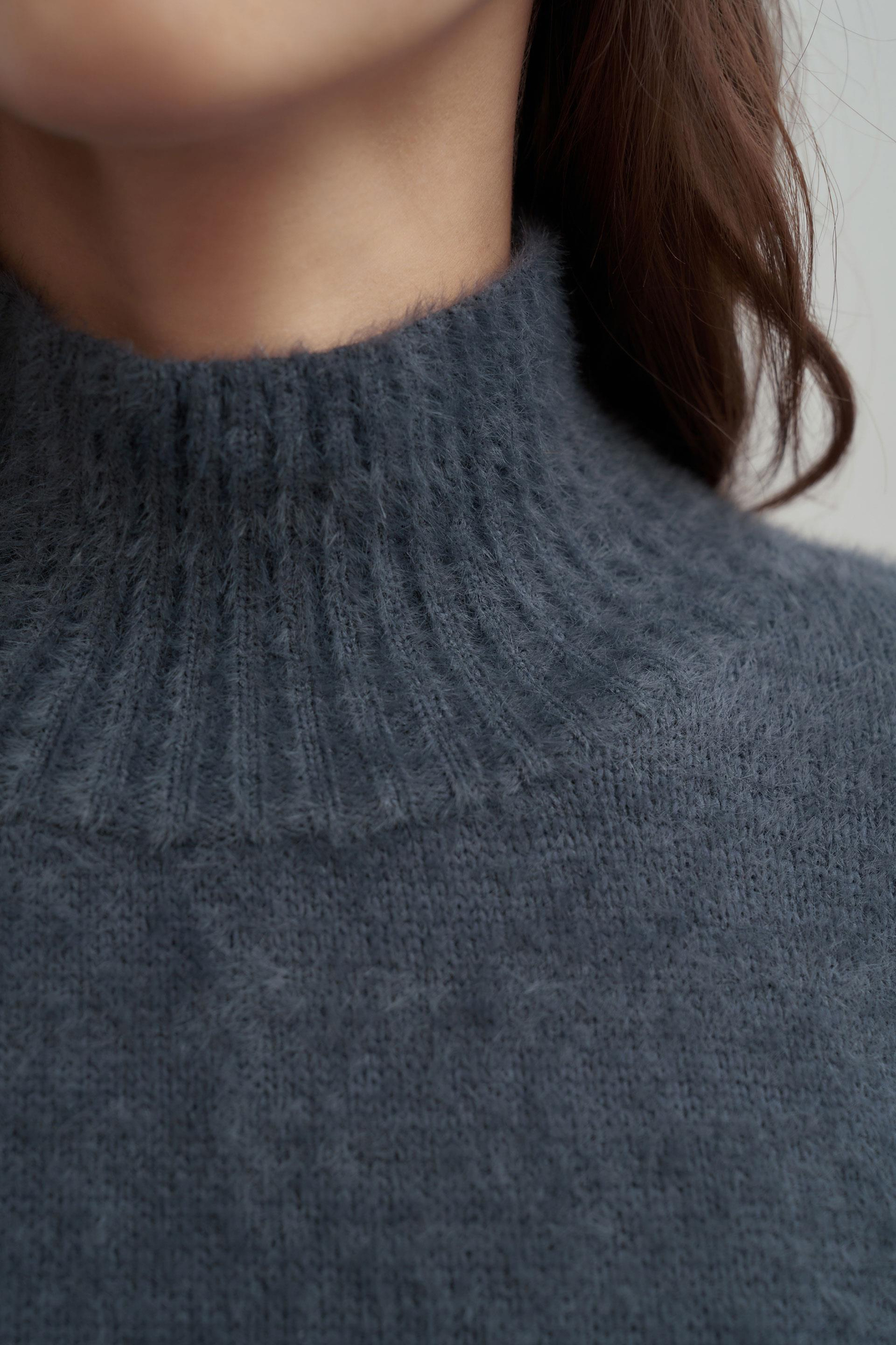 Gri-Balıkçı Yaka Sakal İplik Triko Kazak