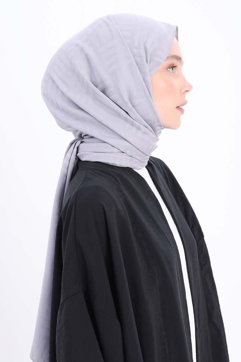 Silbergemusterter Jacquard-Schal