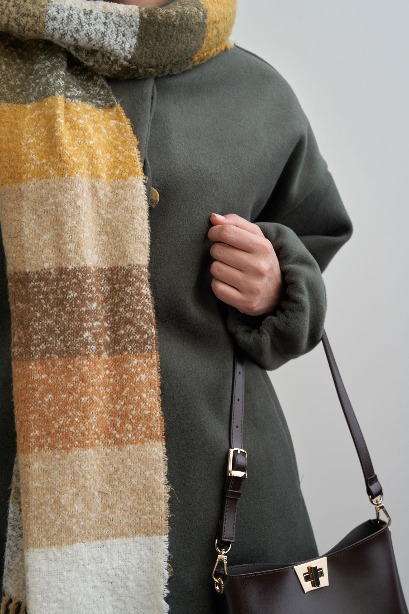 Haki-Hakim Yakalı Kaşe Kaban