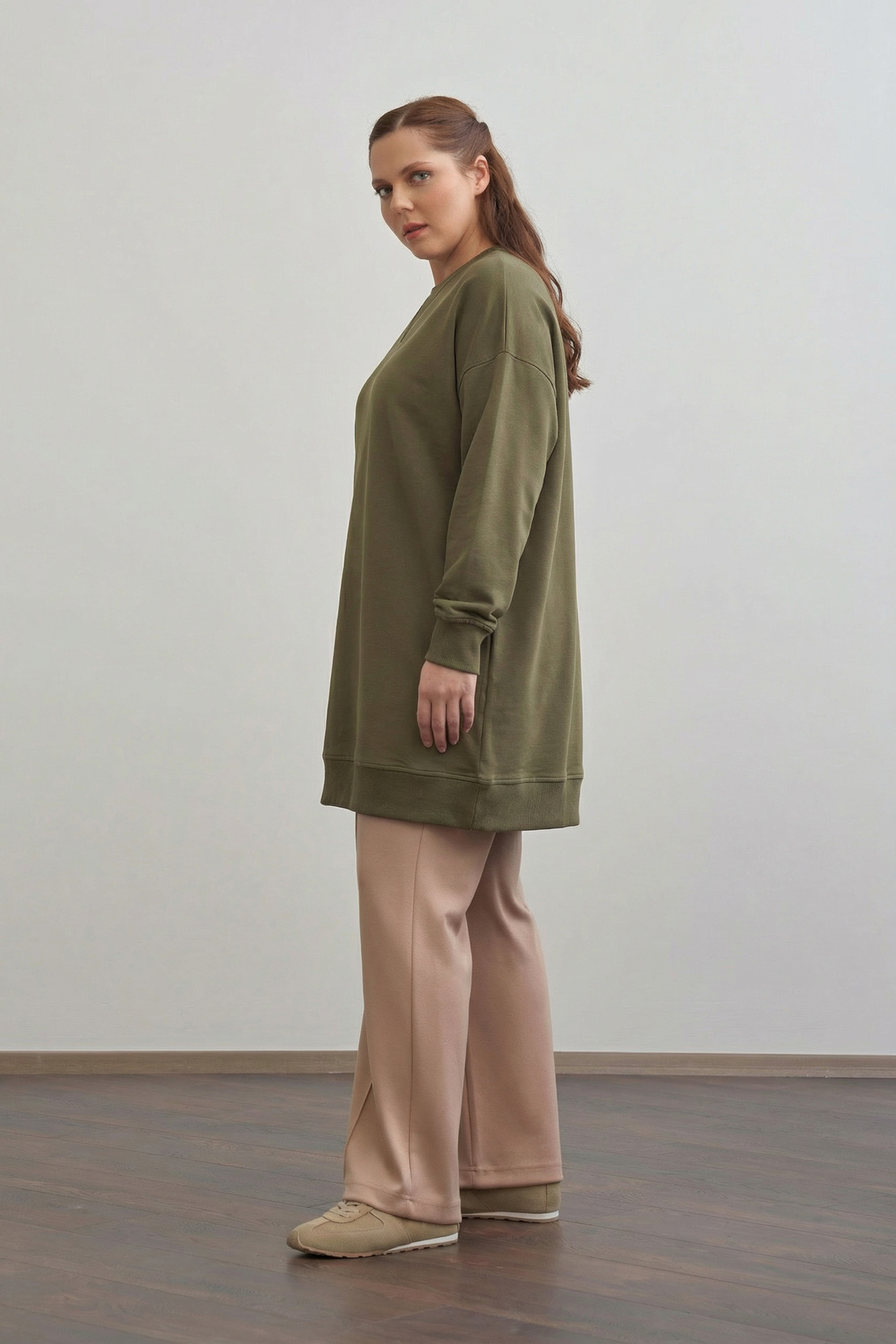 Haki-Pamuklu Kaşkorse Detaylı Büyük Beden Sweatshirt
