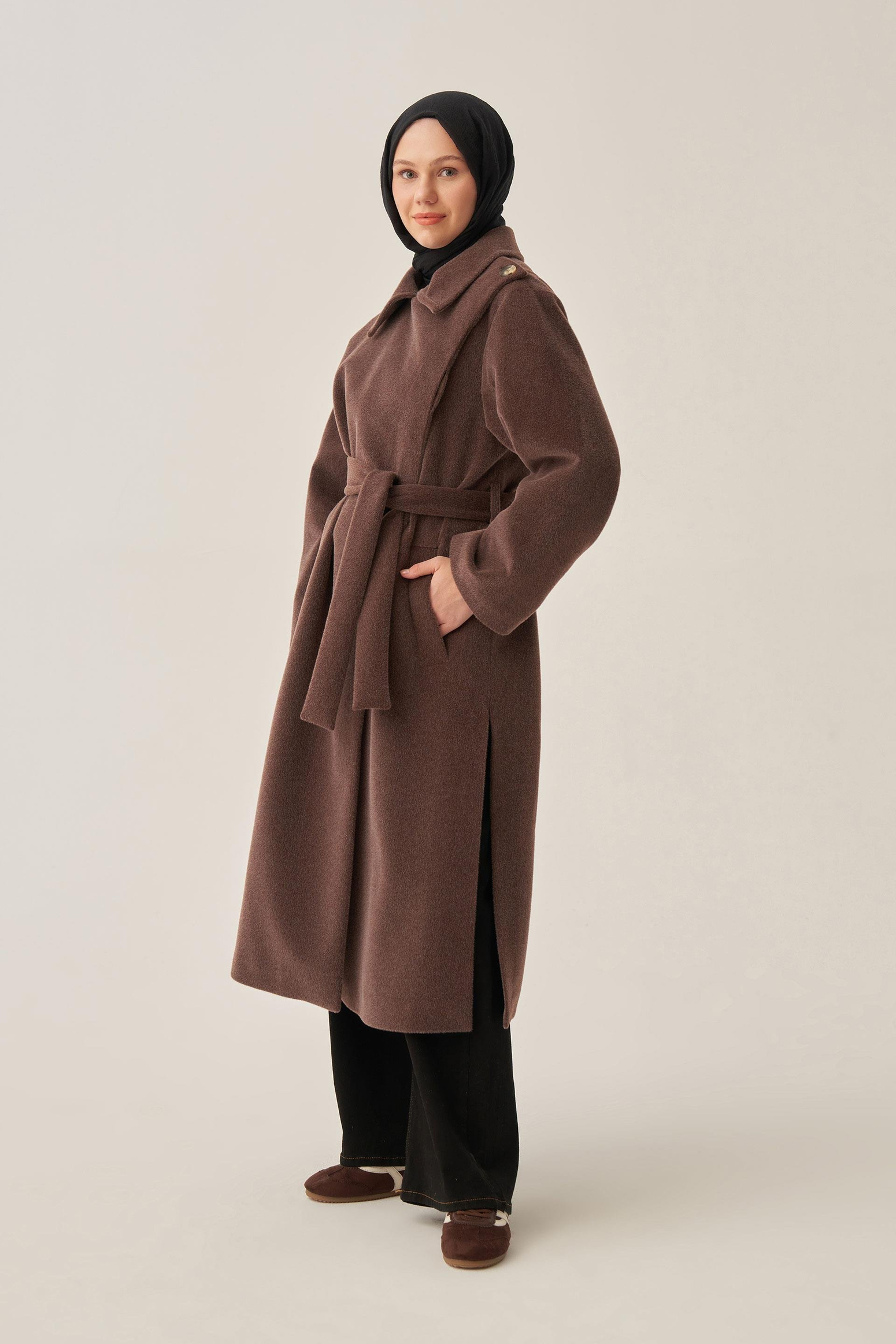 Kahve Melanj-Atkılı Uzun Kaşe Kaban