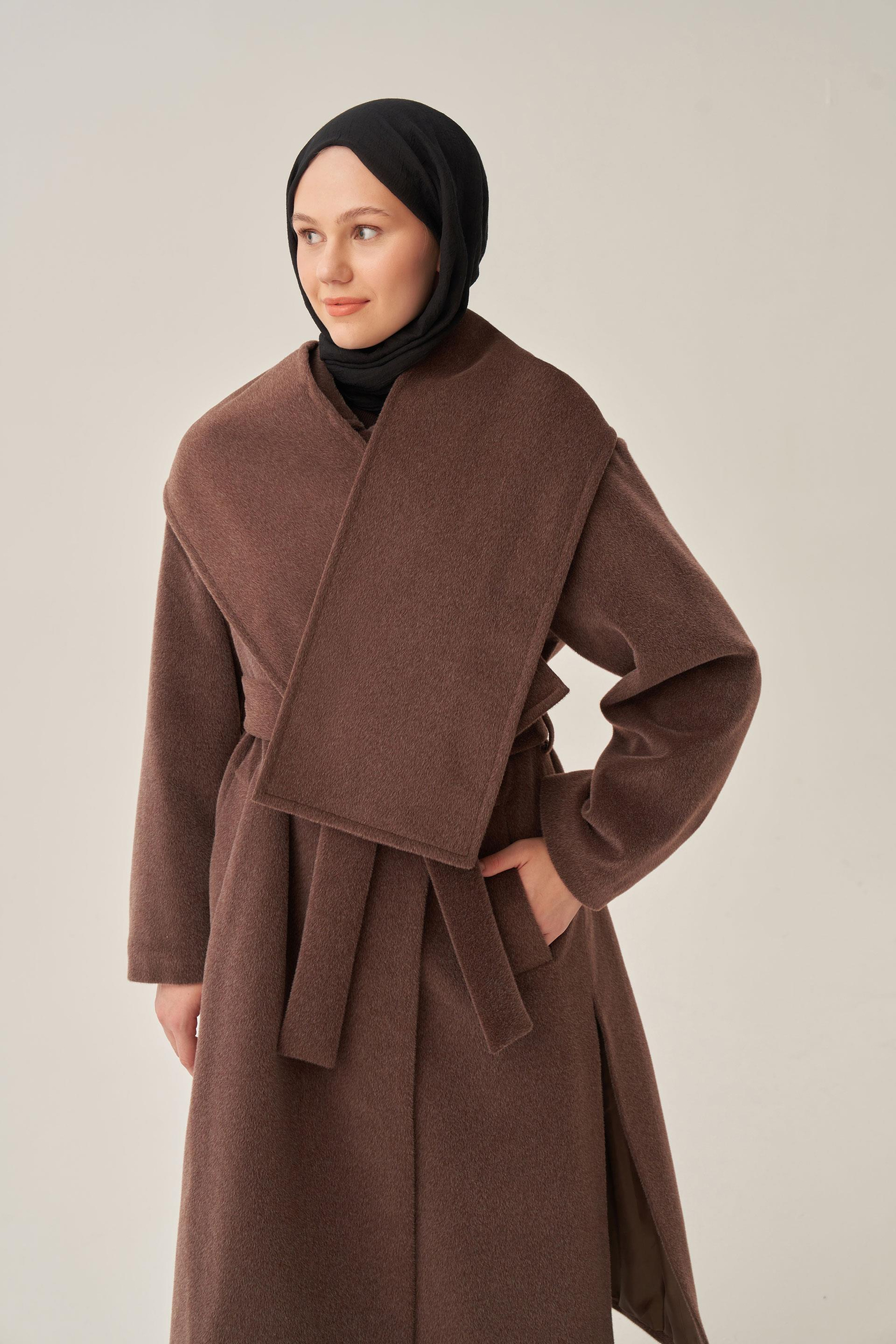 Kahve Melanj-Atkılı Uzun Kaşe Kaban