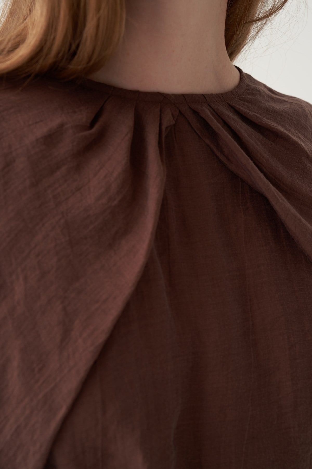 Kahve-Reglan Pelerin Detaylı Bluz