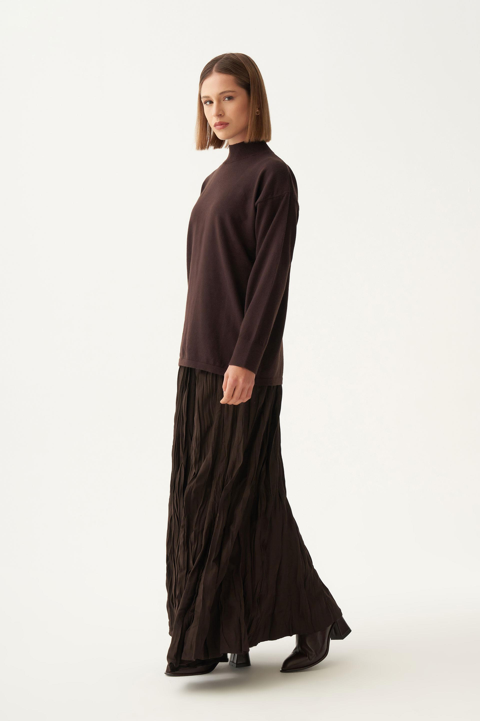 Kahve-Yarım Balıkçı Kolsuz Kazak