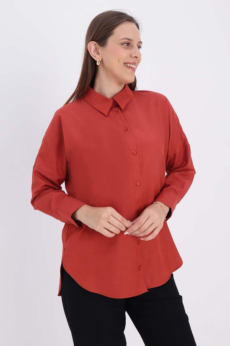 قميص أساسي كبير الحجم