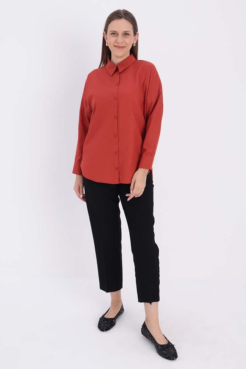 قميص أساسي كبير الحجم