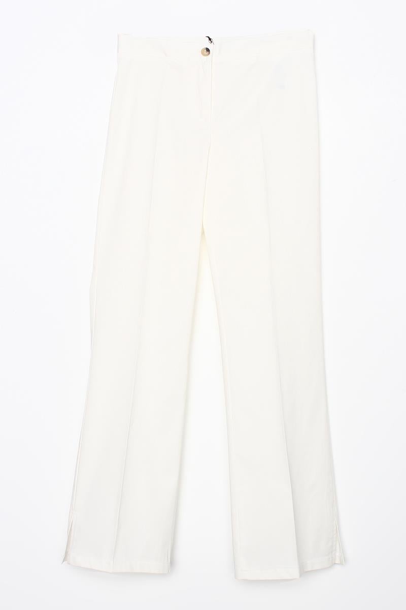 Kırık Beyaz-Pamuklu Ütü İzli Paçası Yırtmaçlı Likralı Bol Paça Pantolon