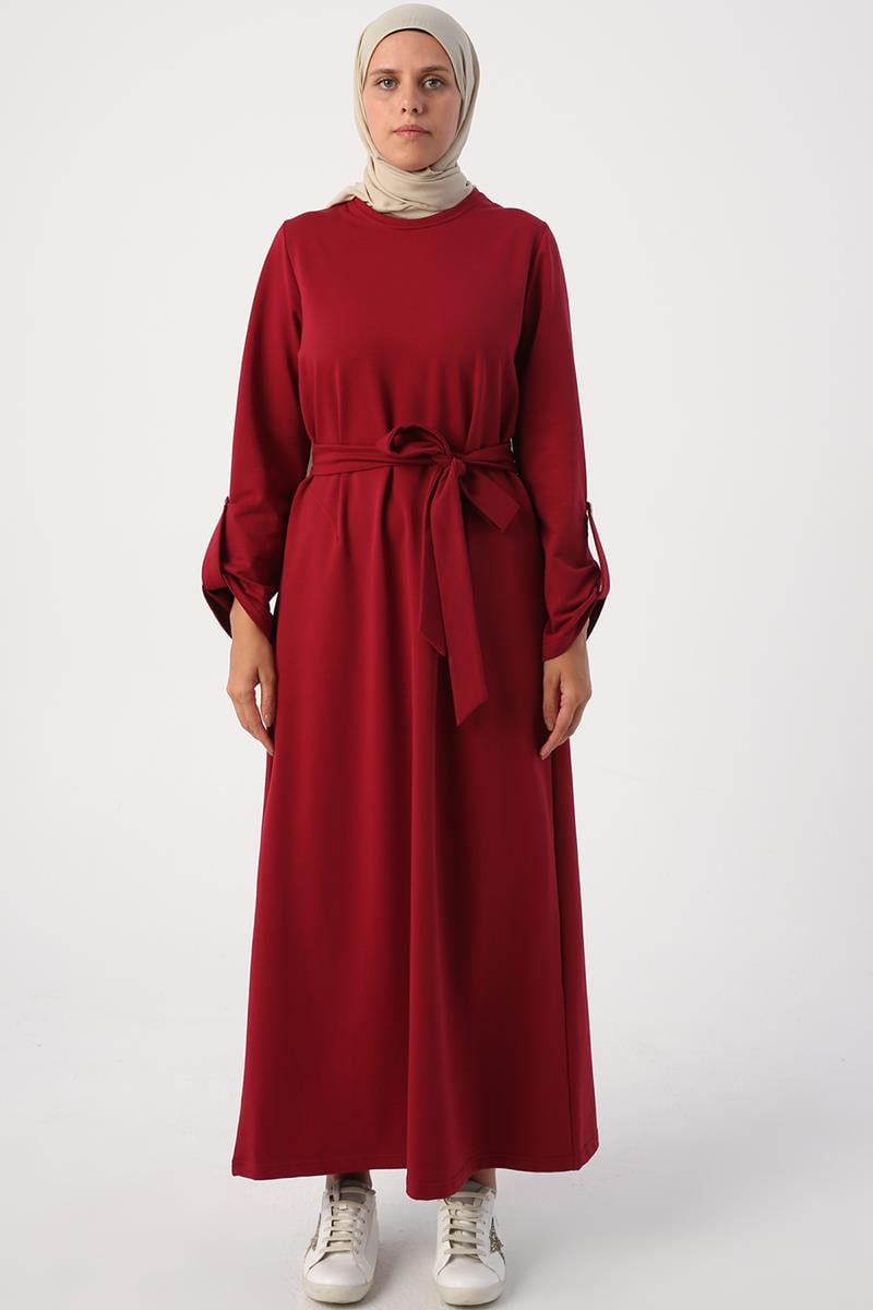 Koyu Bordo-Kolları Apoletli Kuşaklı Elbise