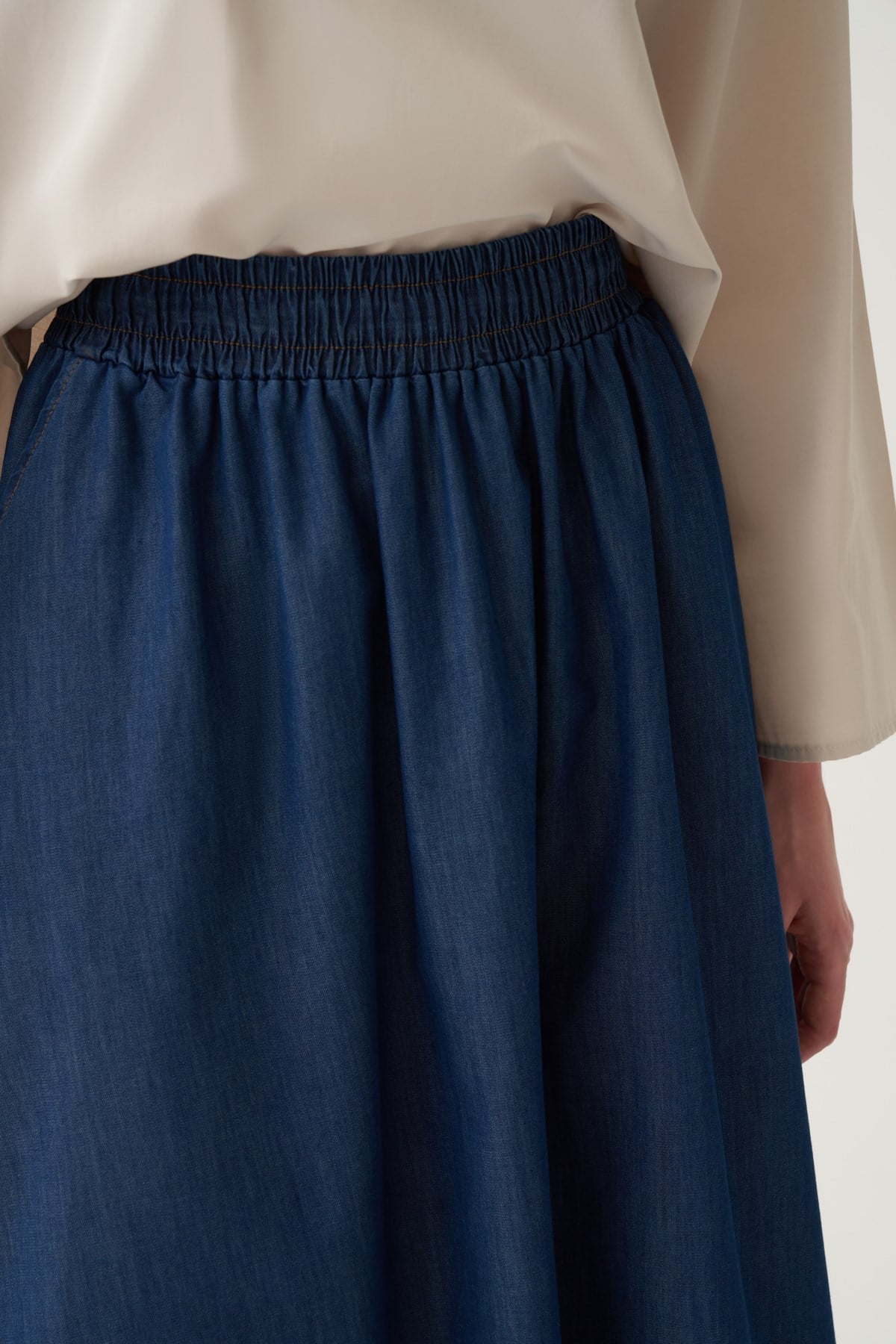 Koyu Mavi-Beli Lastikli Denim Kloş Etek