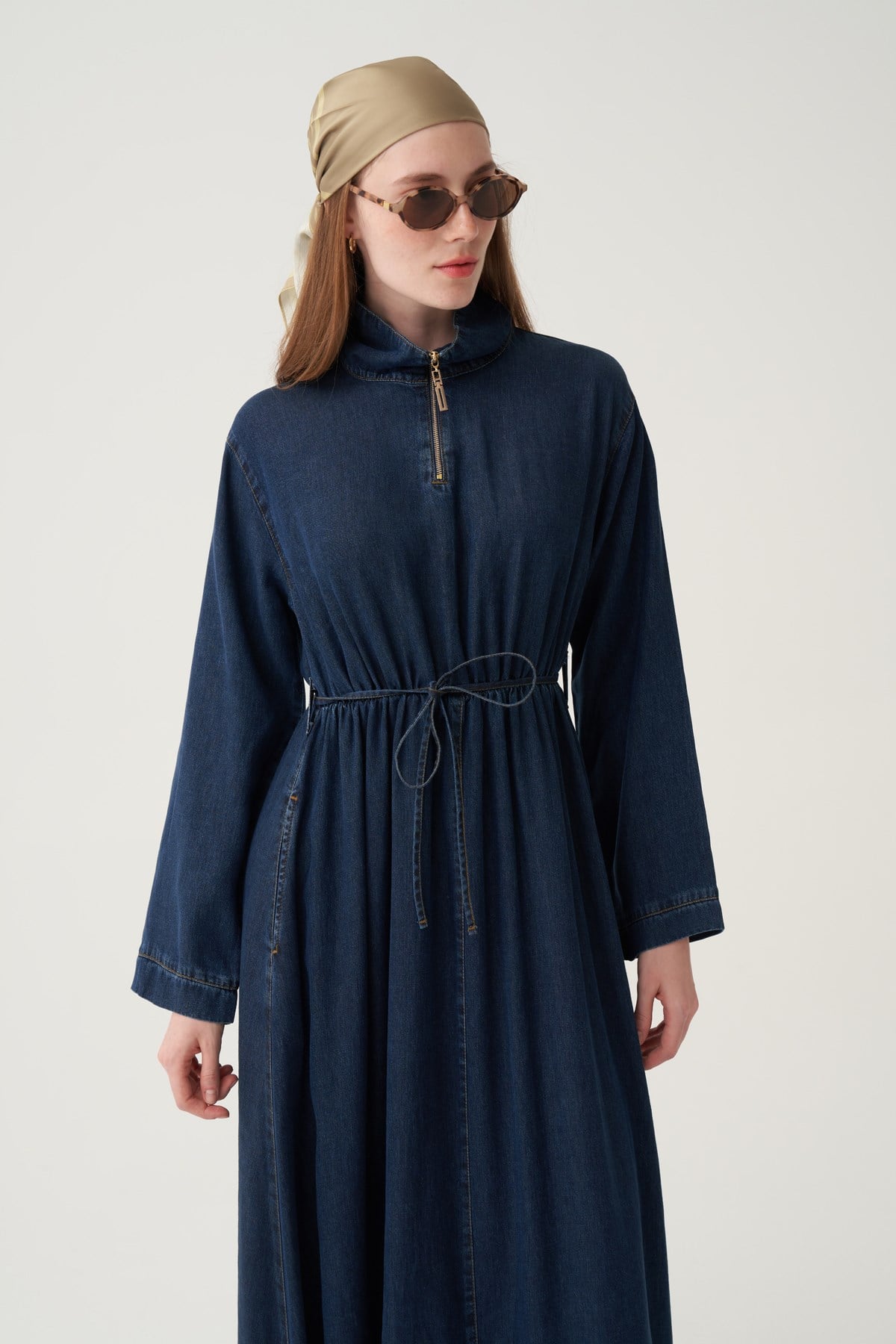 Koyu Mavi-Fermuarlı Kemerli Denim Tensel Elbise
