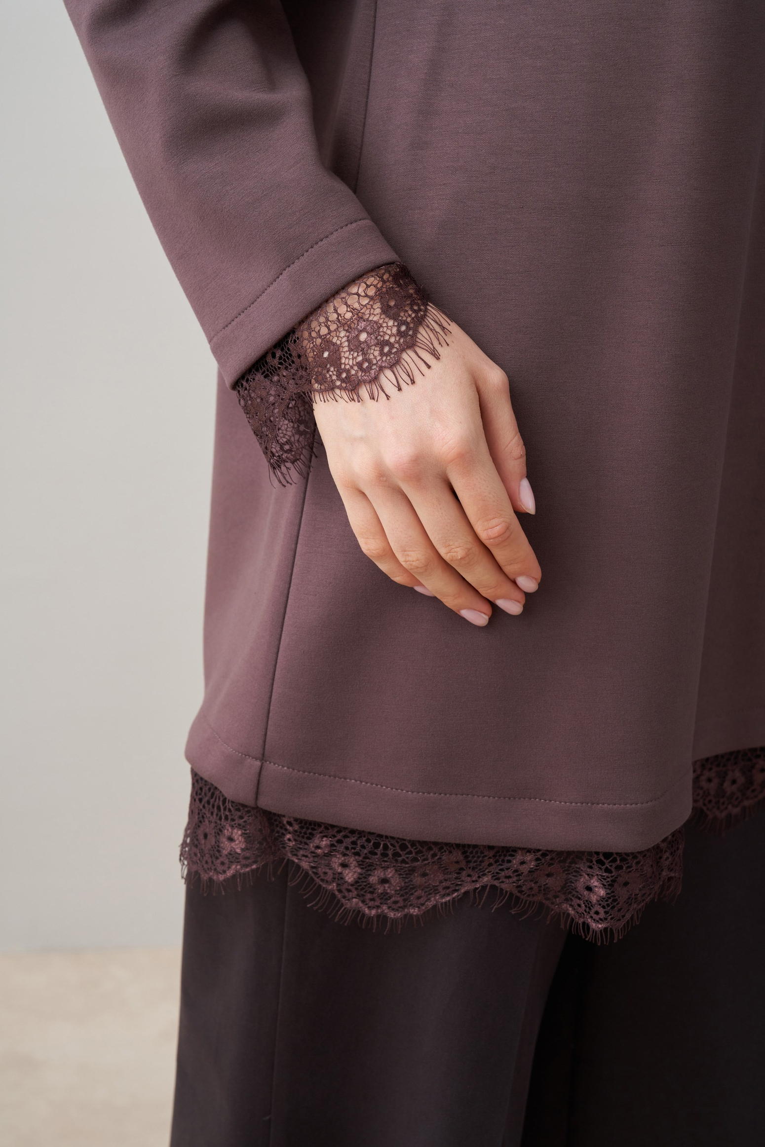 Koyu Mürdüm-Yumuşak Dokulu Fistolu Sweat