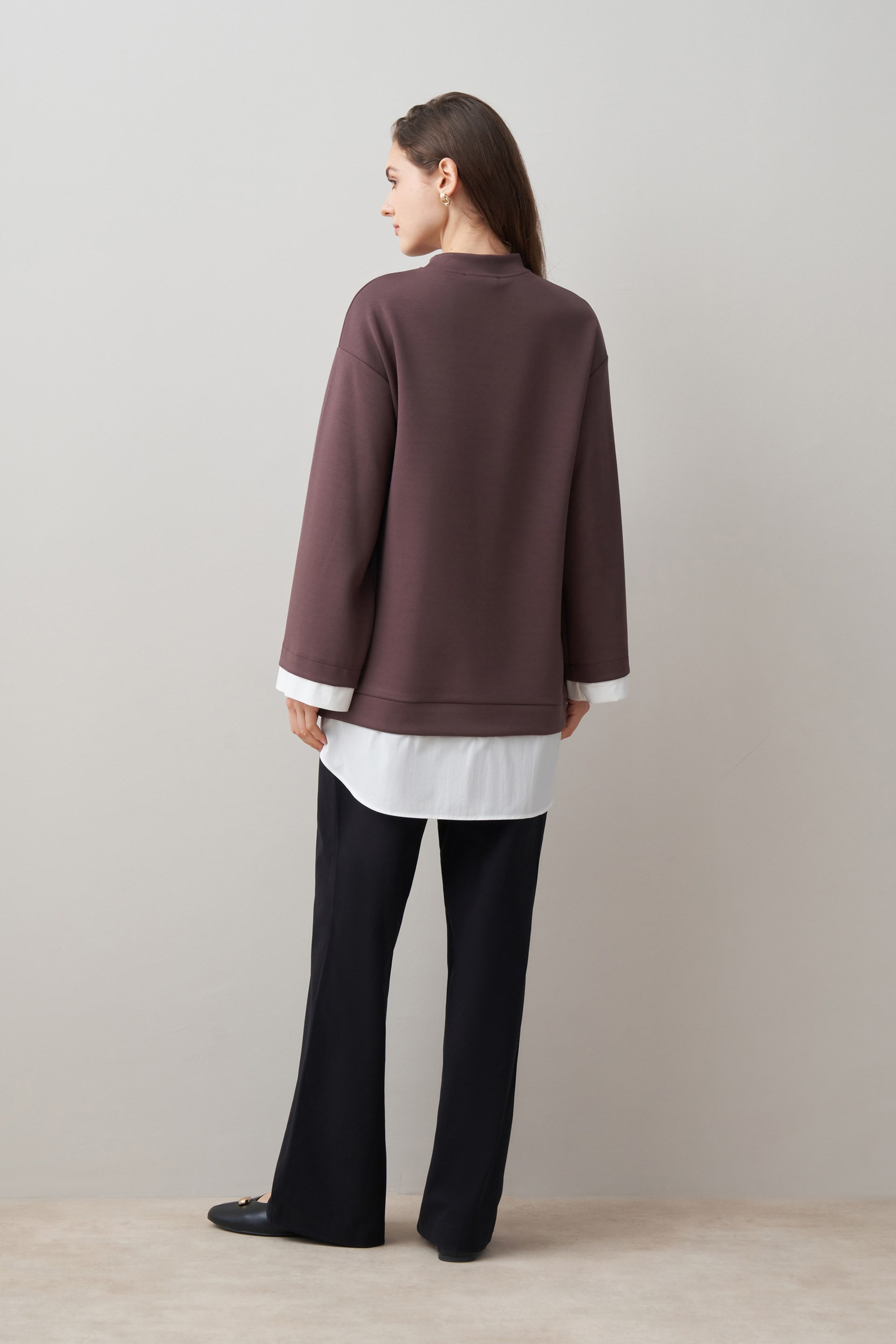 Koyu Mürdüm-Yumuşak Dokulu İşlemeli Sweat