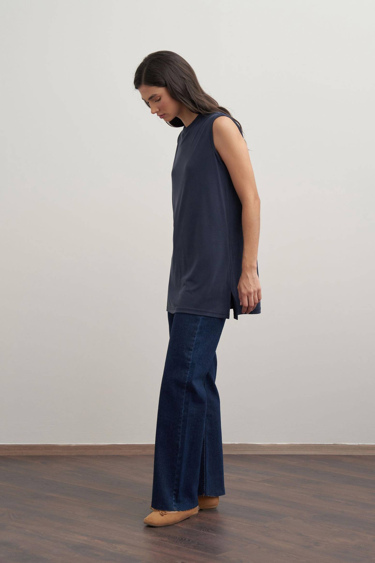 Navy-Basic Sleeveless Underdress Tunic