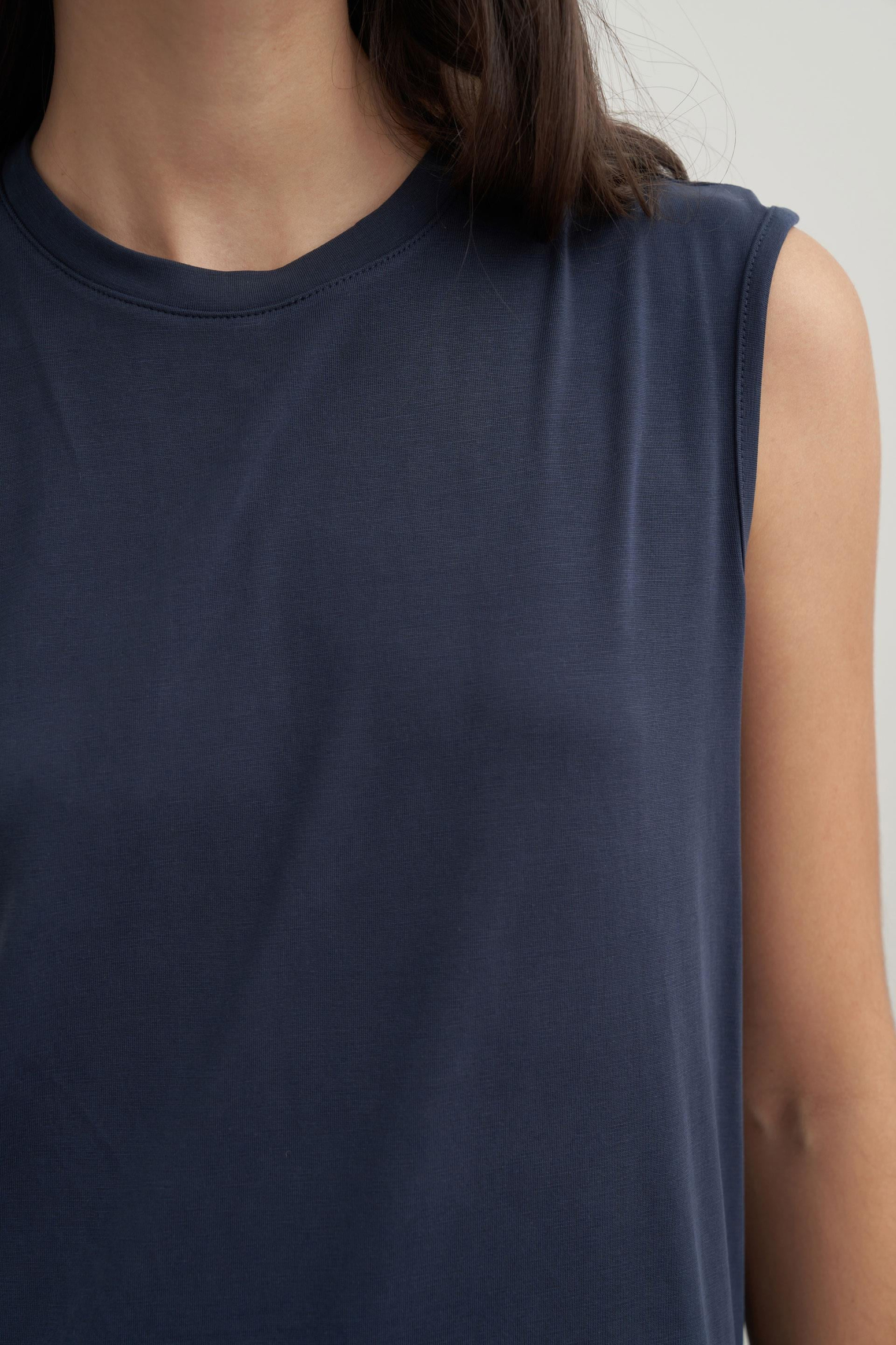 Navy-Basic Sleeveless Underdress Tunic