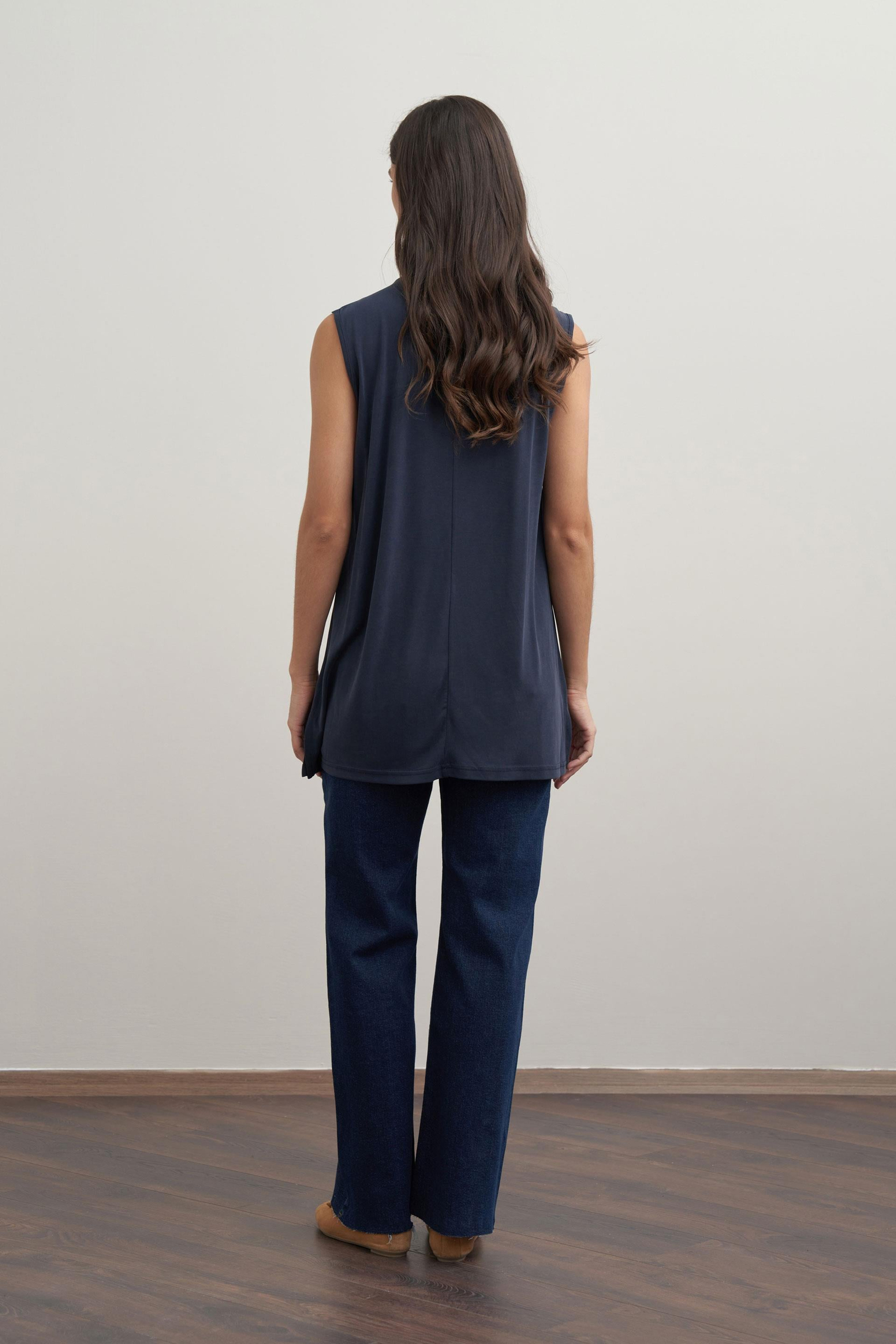 Navy-Basic Sleeveless Underdress Tunic