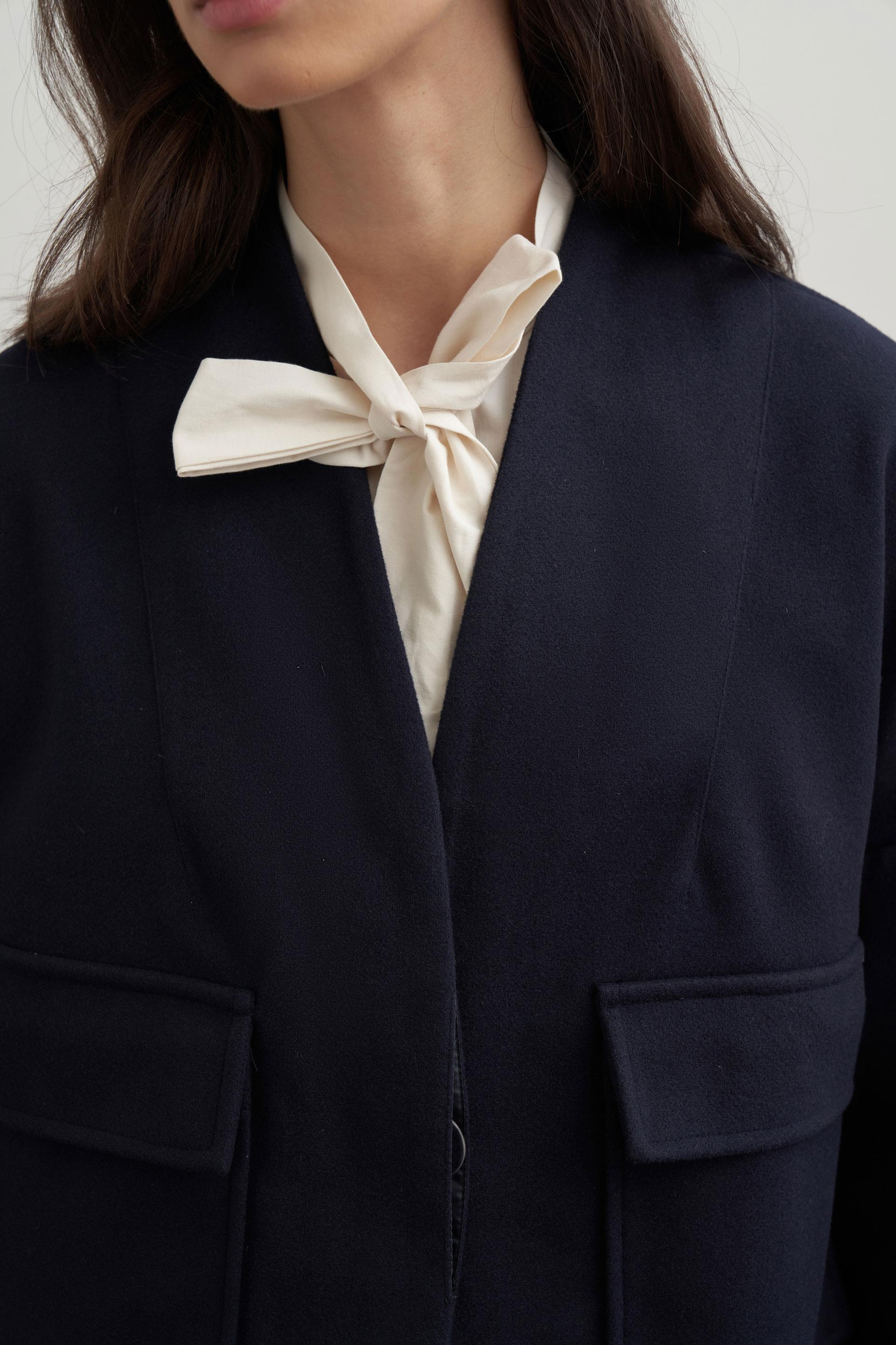 Lacivert-Cepli Kısa Kaşe Ceket