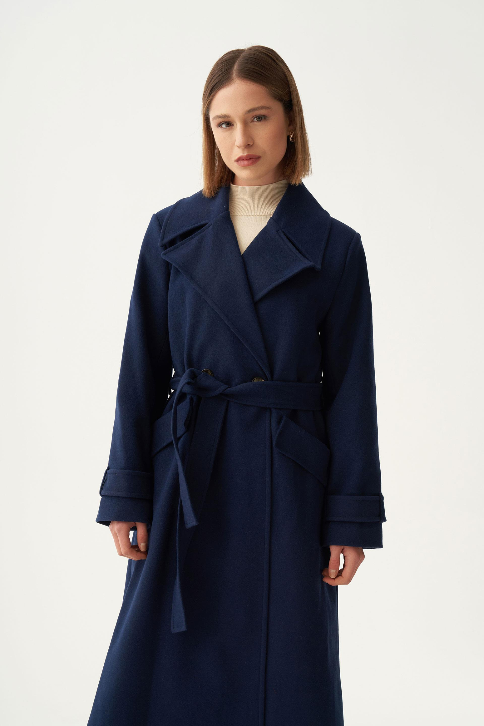 Lacivert-Kruvaze Düğmeli Uzun Kaban