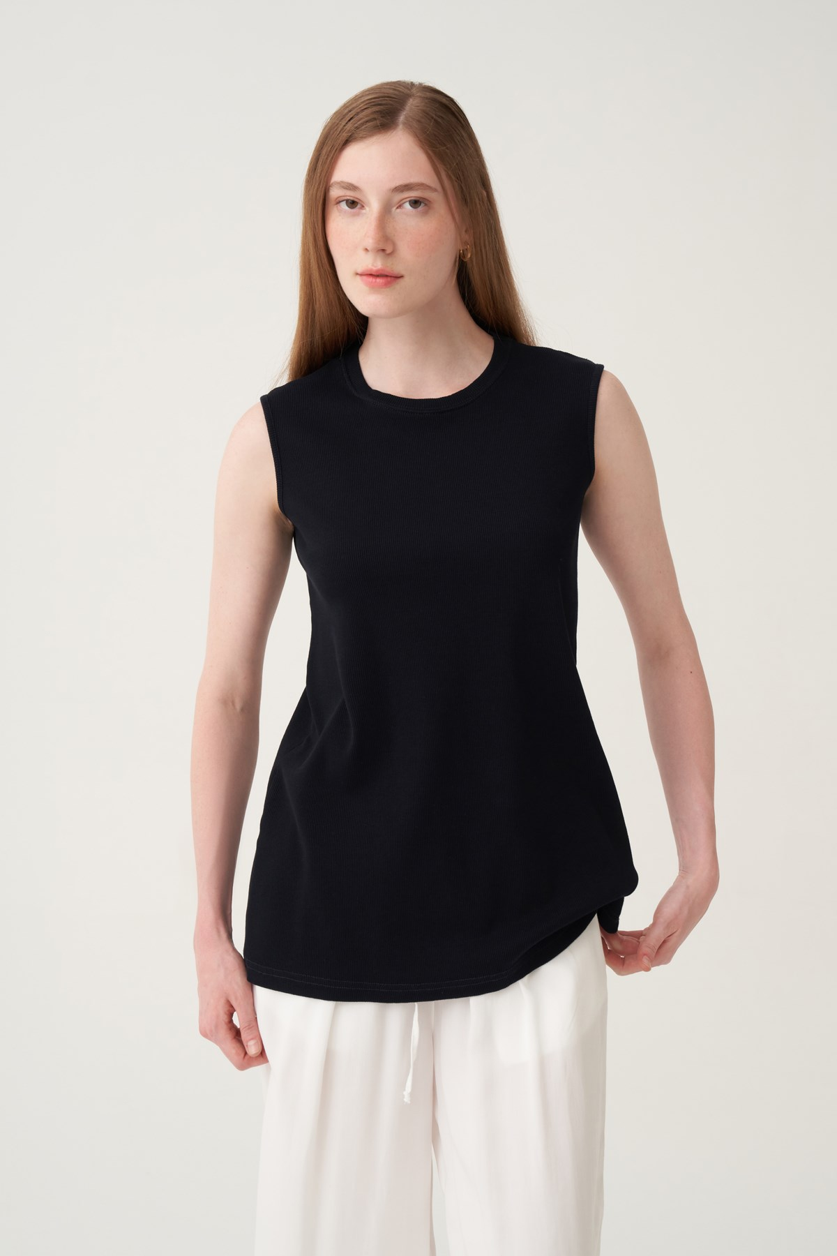 Lacivert-Pamuklu Fitilli Kolsuz Likralı T-Shirt