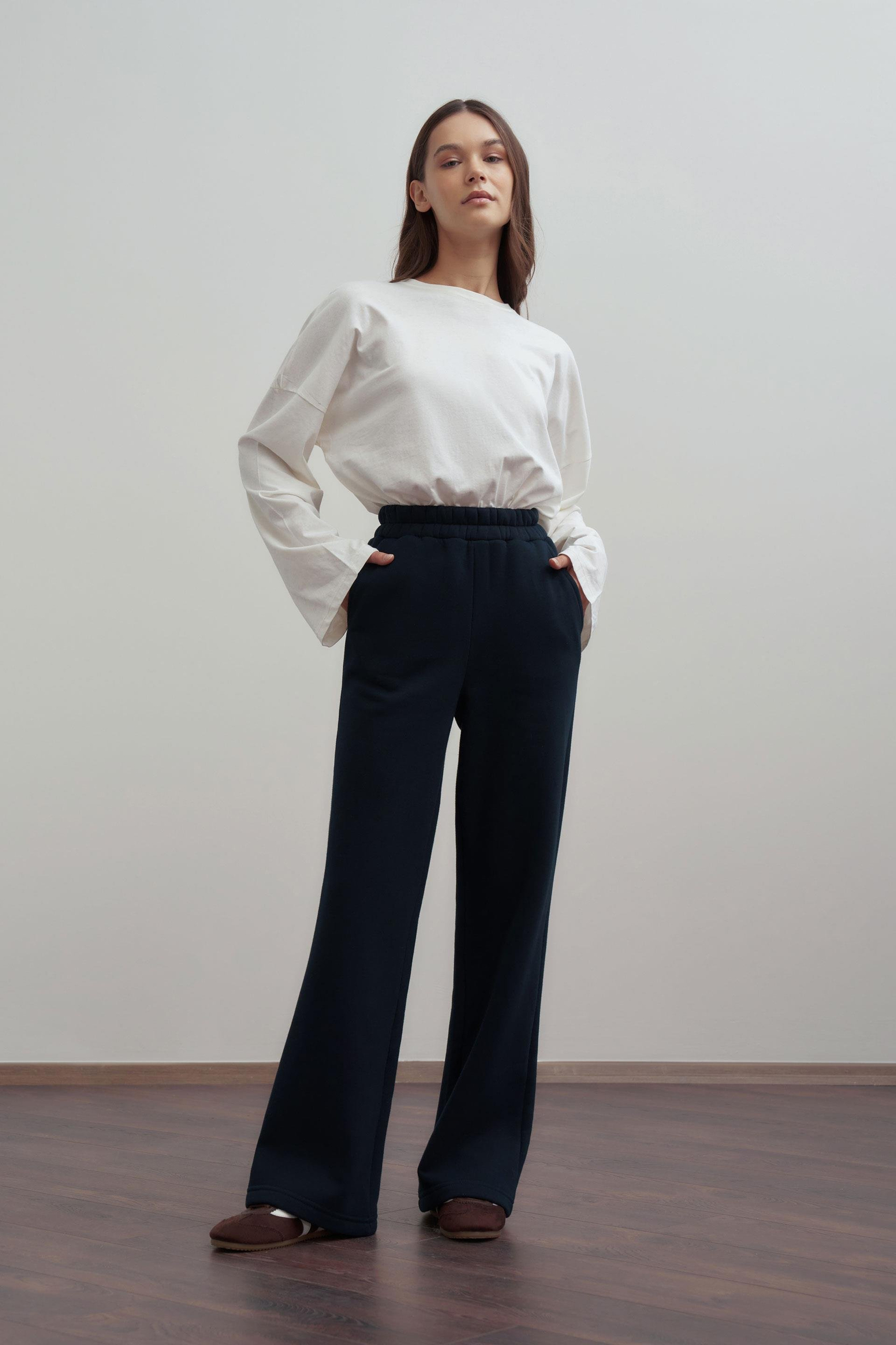 Lacivert-Pamuklu Geniş Paça Eşofman Altı