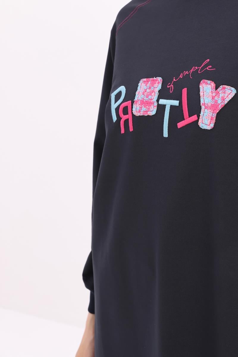 Lacivert-Pretty Nakışlı Reglan Kol Sweat Tunik