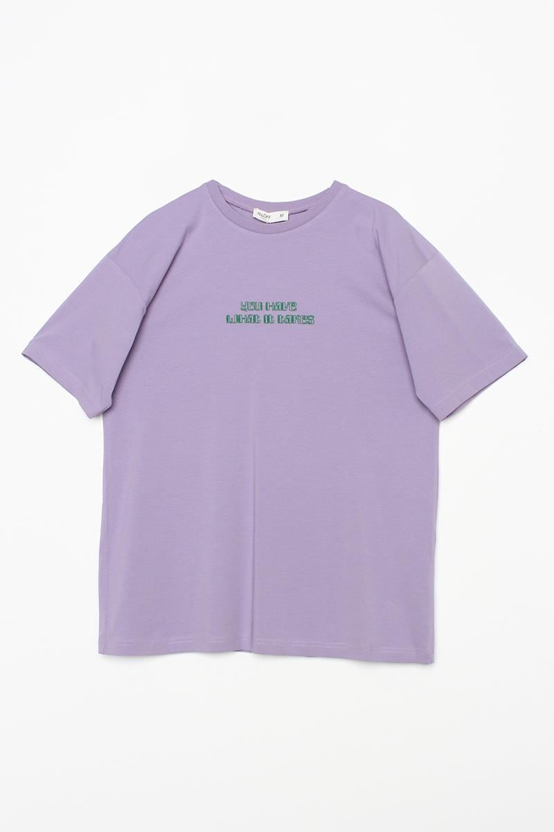 Lavanta-Pamuklu Bisiklet Yaka Nakışlı Kısa Kollu T-Shirt