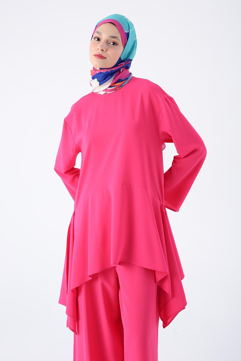 Pembe-Asimetrik Kesim Tunikli Bol Paça Pantolonlu Salaş Takım