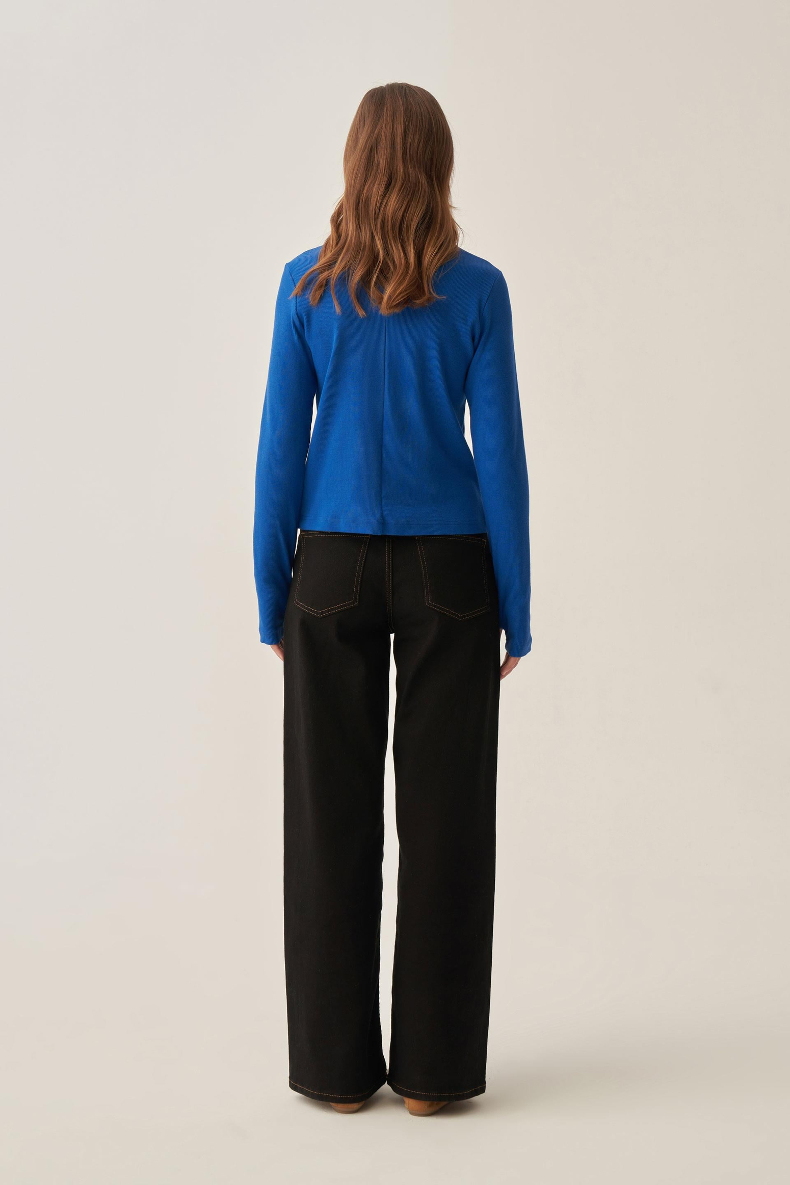 Saks-Parmaklıklı Balıkçı Yaka Body