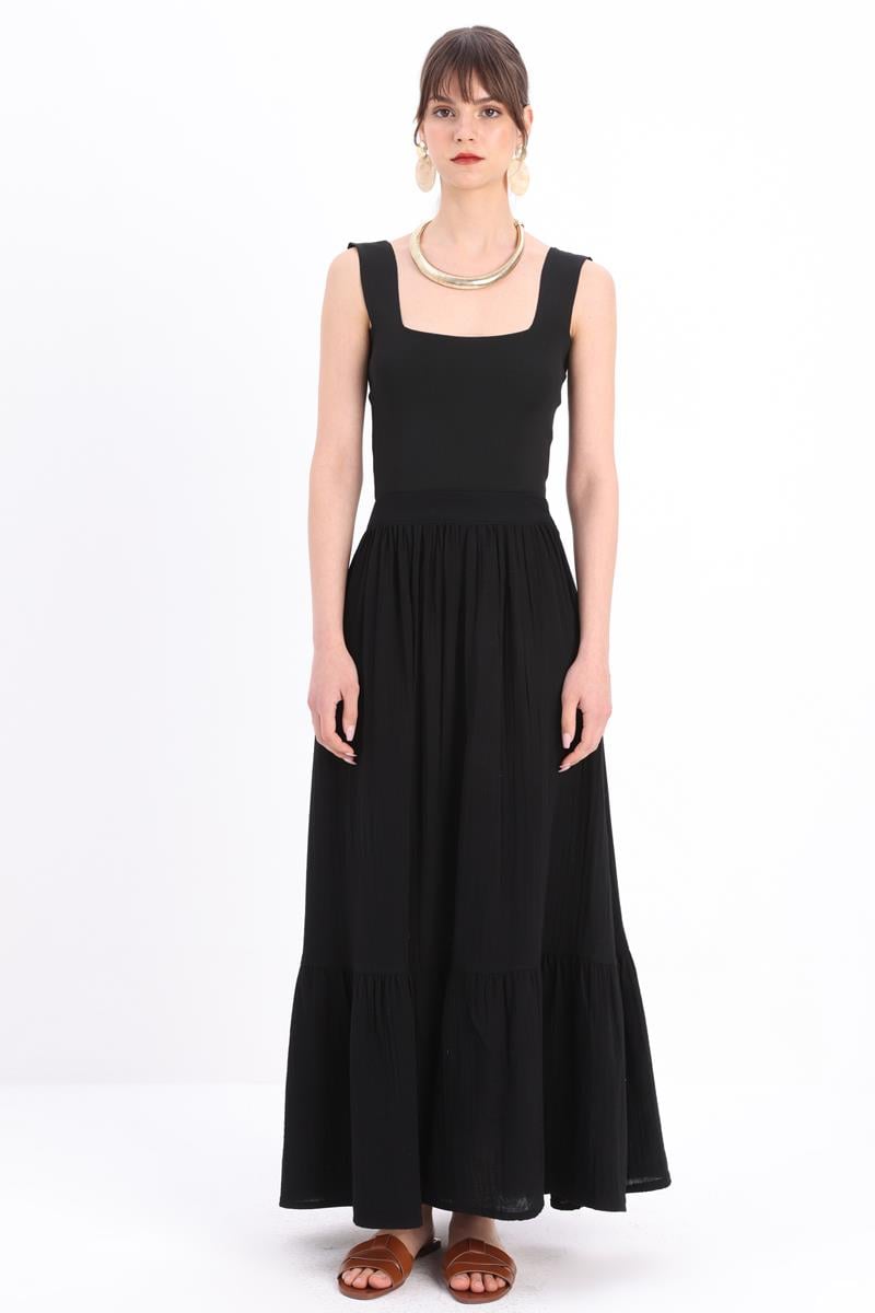 Black-100% Cotton Flared Skirt