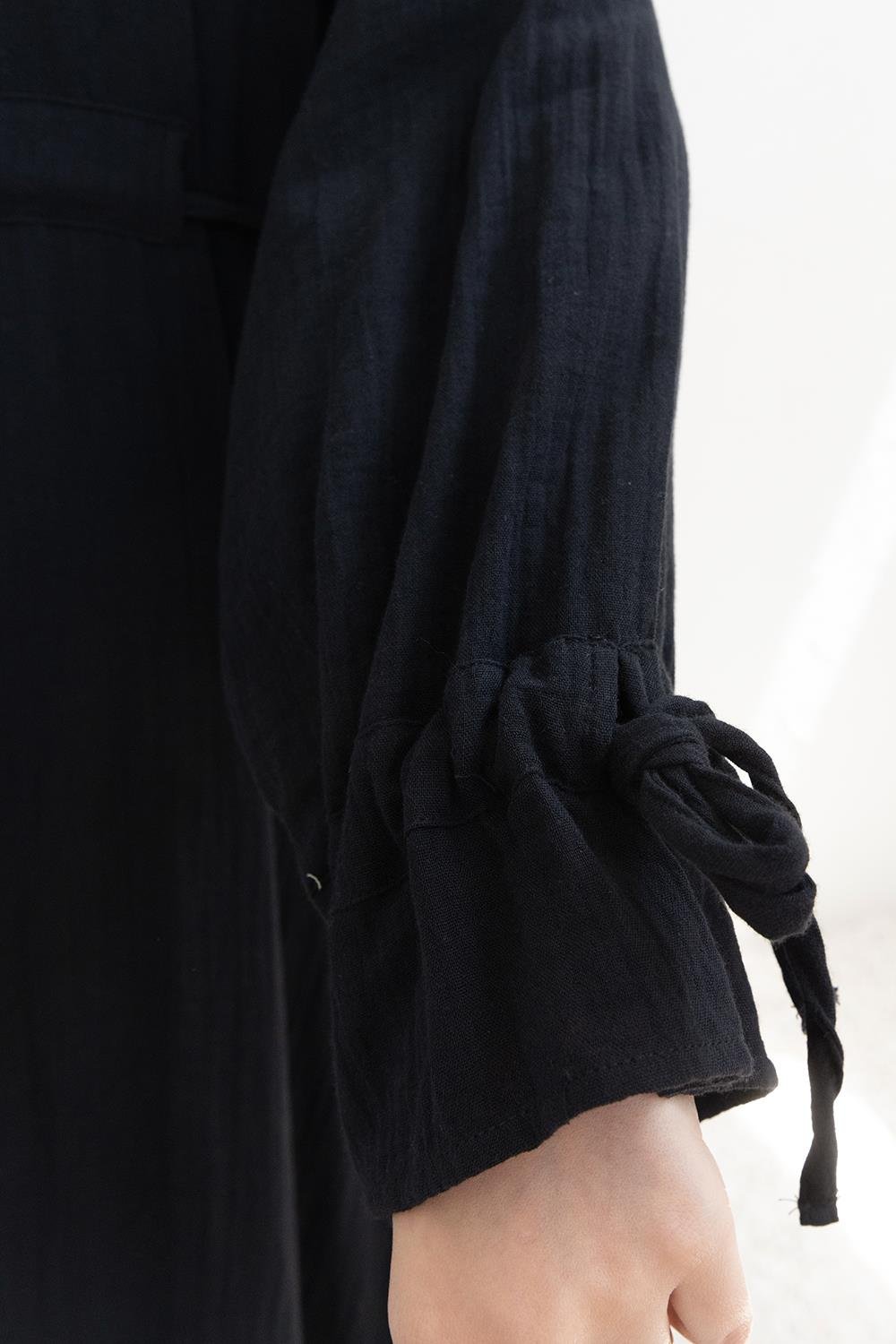 Black-Waist Tied Belt Loop Dress