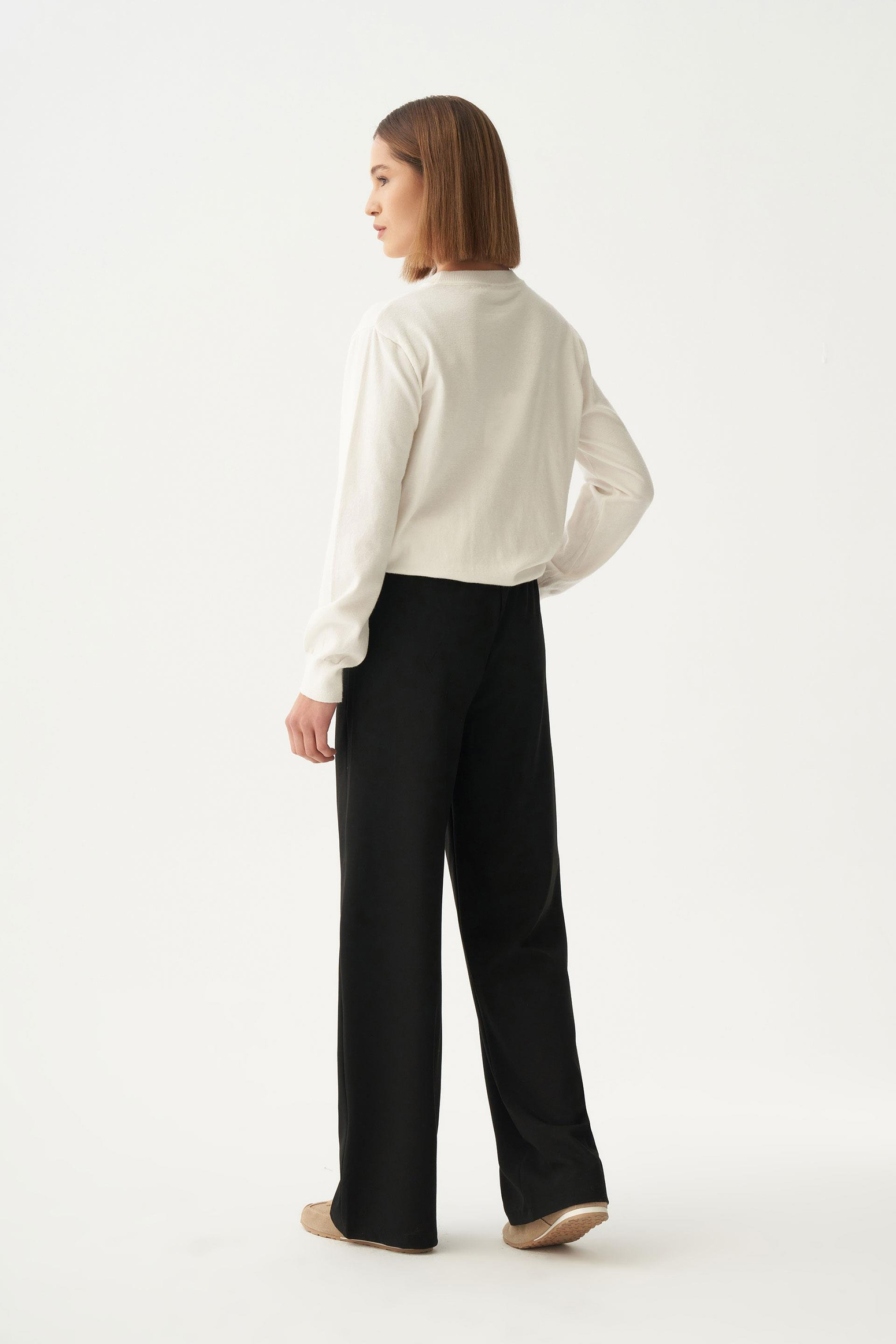 Siyah-Beli Lastikli Rahat Kalıp Polyviscon Pantolon