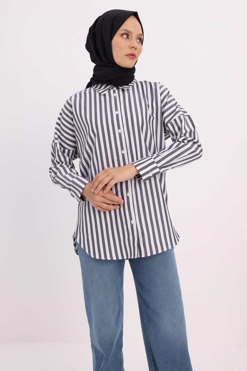 Siyah-Beyaz-Oversize Basic Gömlek