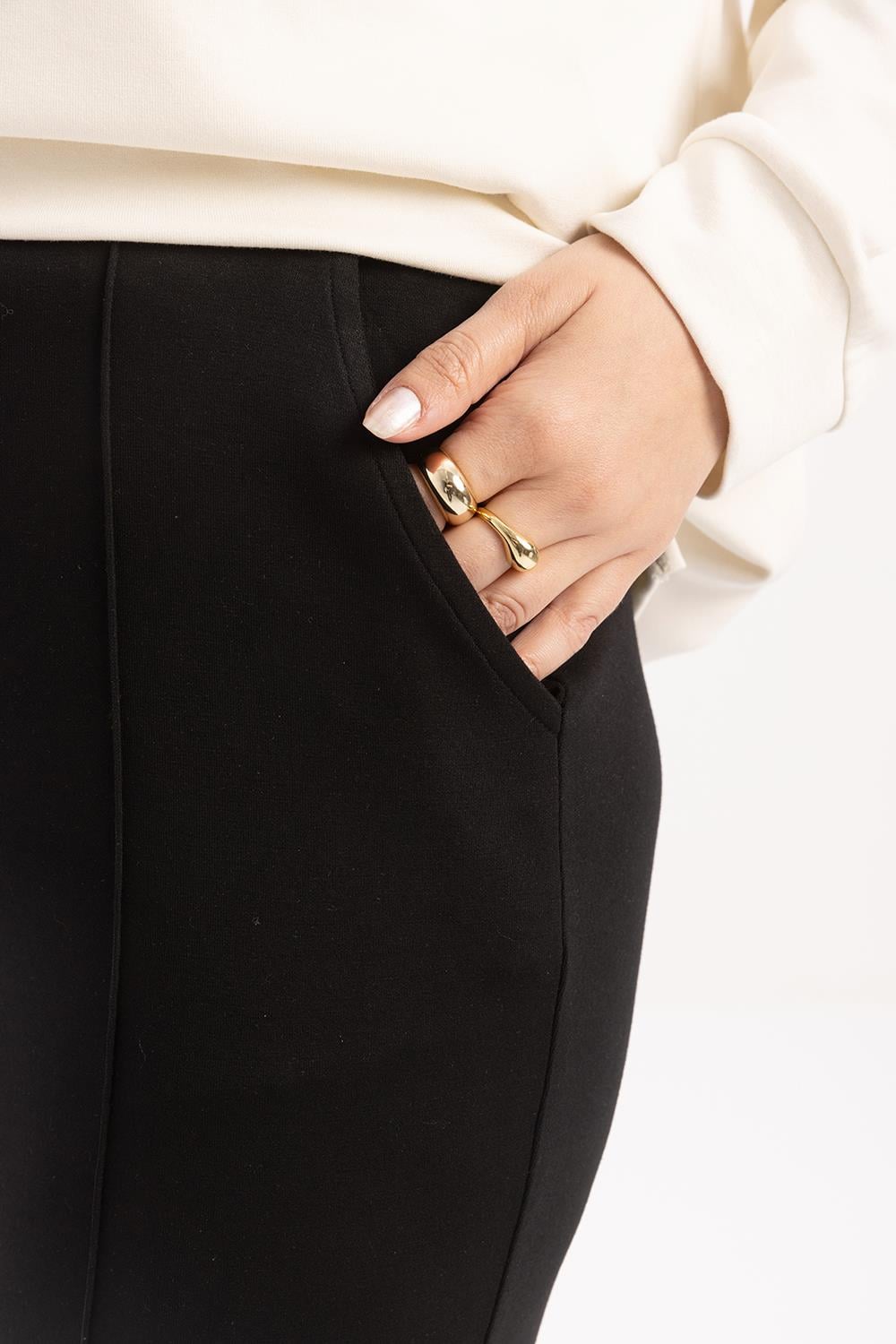 Black-Wide Leg Slit Stretch Knit Trousers