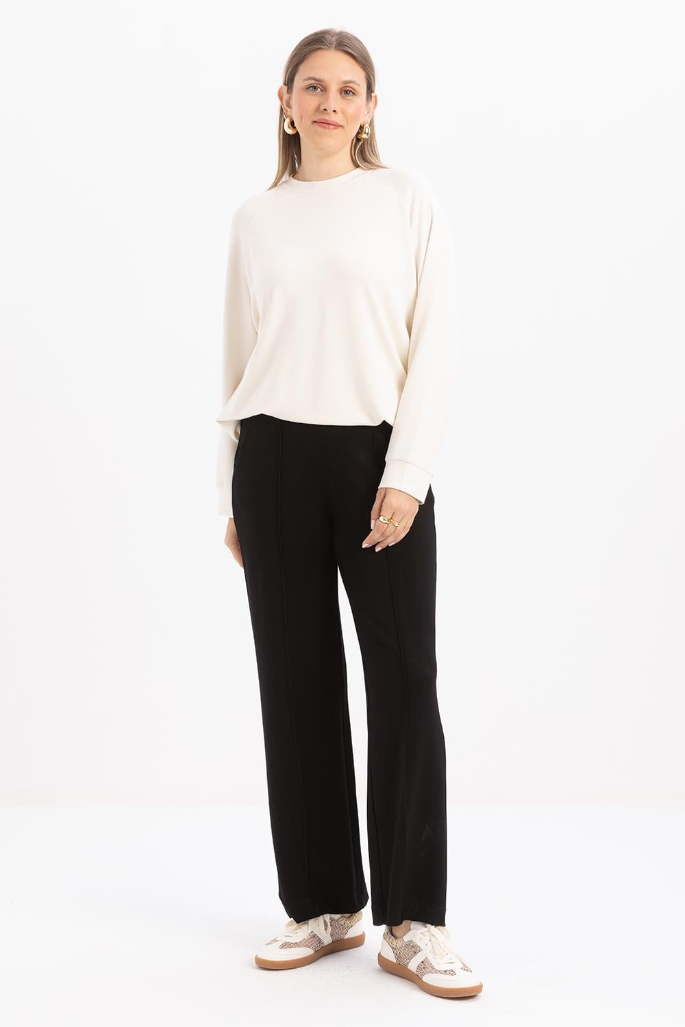 Black-Wide Leg Slit Stretch Knit Trousers