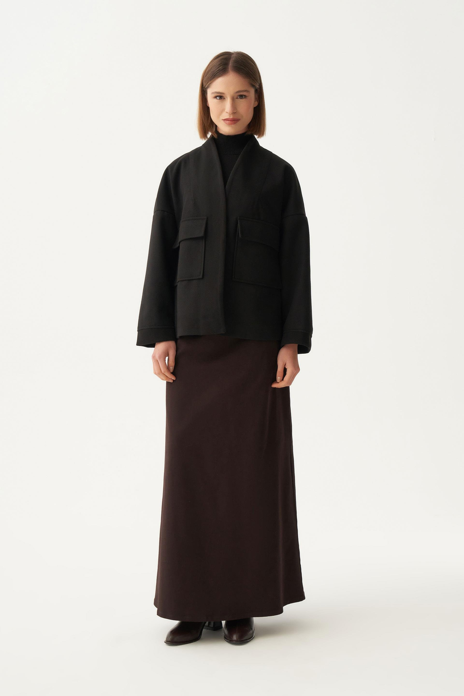 Siyah-Cepli Kısa Kaşe Ceket