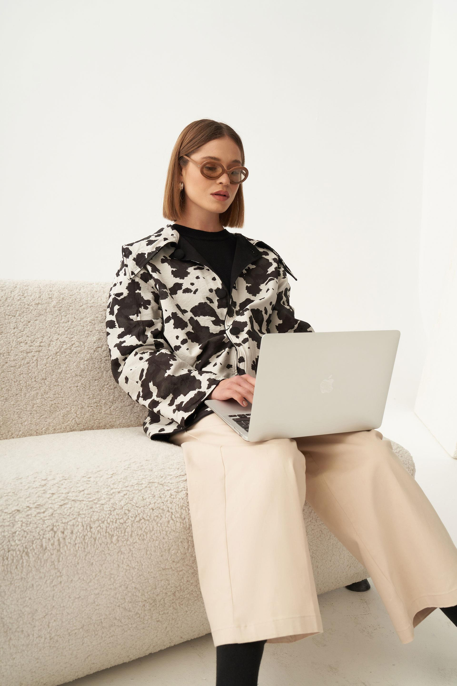 Siyah-Çift Yönlü Gabardin Kapitone Ceket