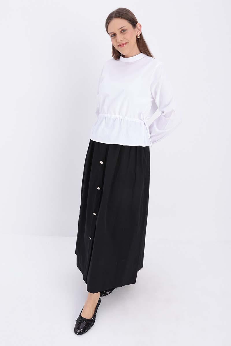 Black-Button Detailed Pleated Skirt