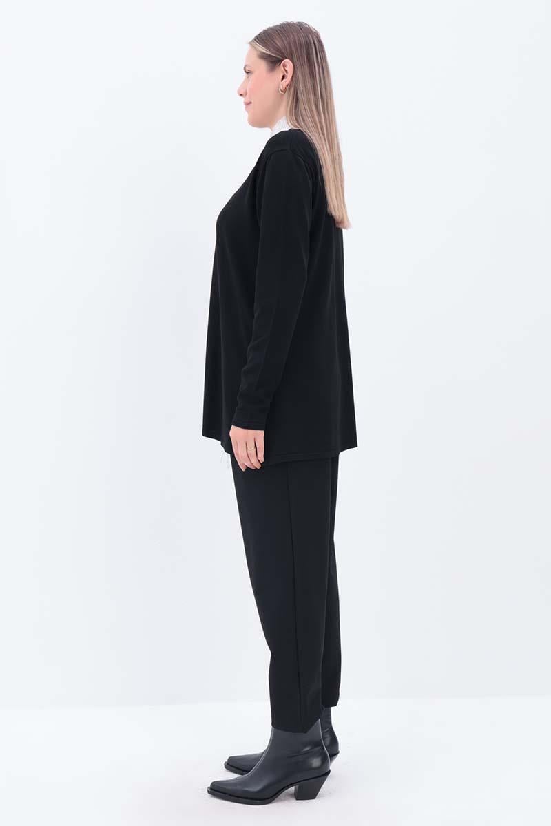 Siyah-Sakallı İplik Düğmeli Hırka