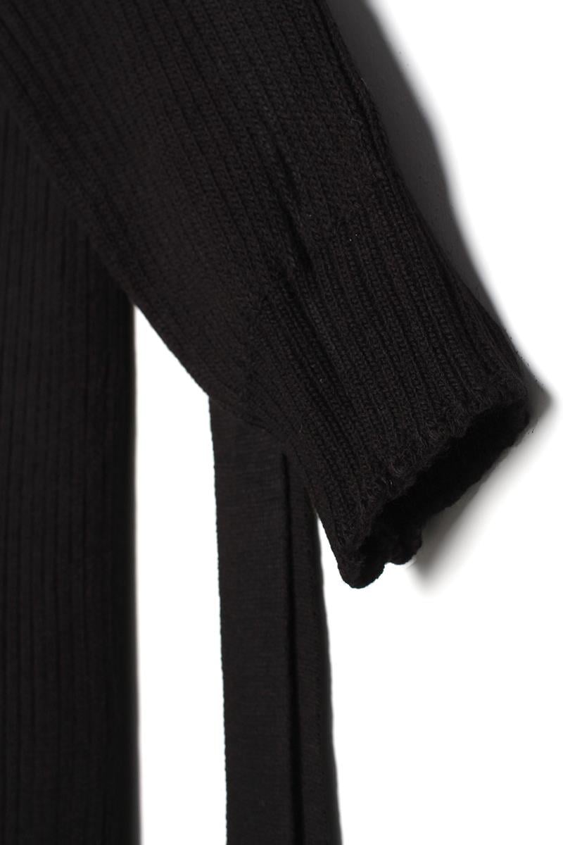 Cardigan long tricoté noir à ceinture côtelée