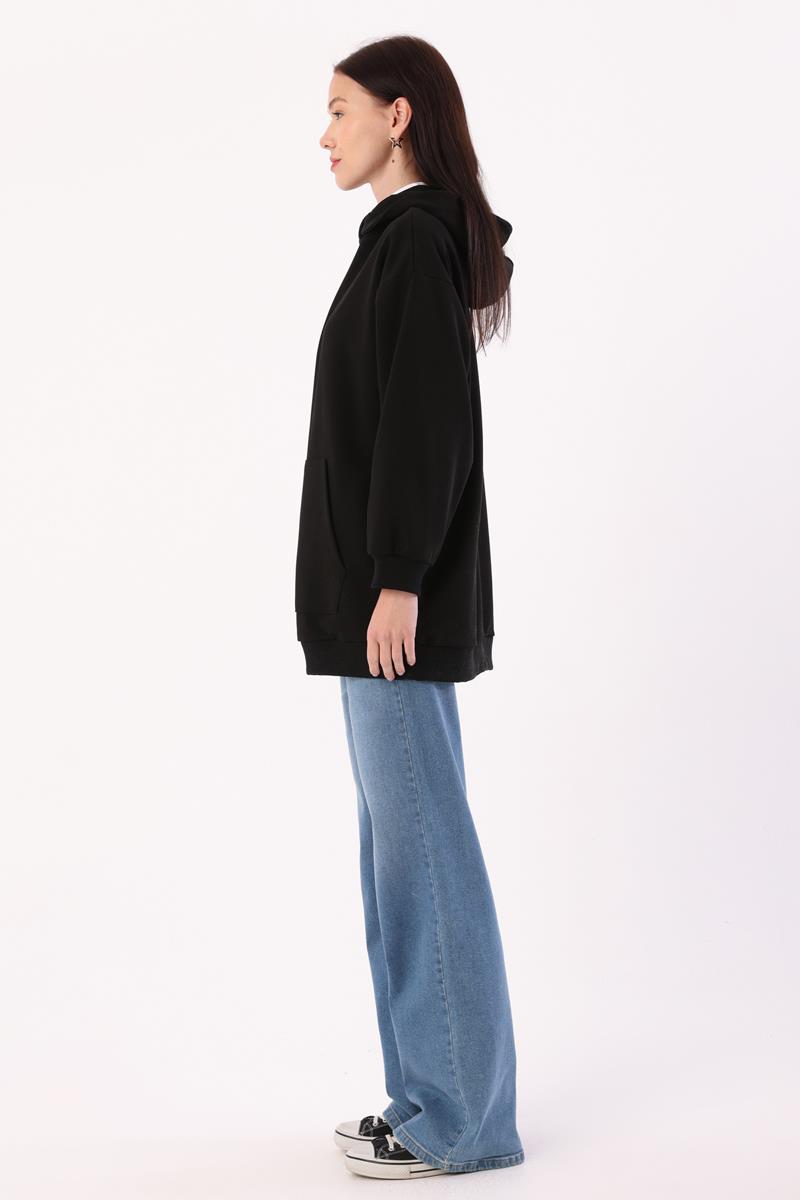 Black-Kangaroo Pocket Oversize Sweatshirt