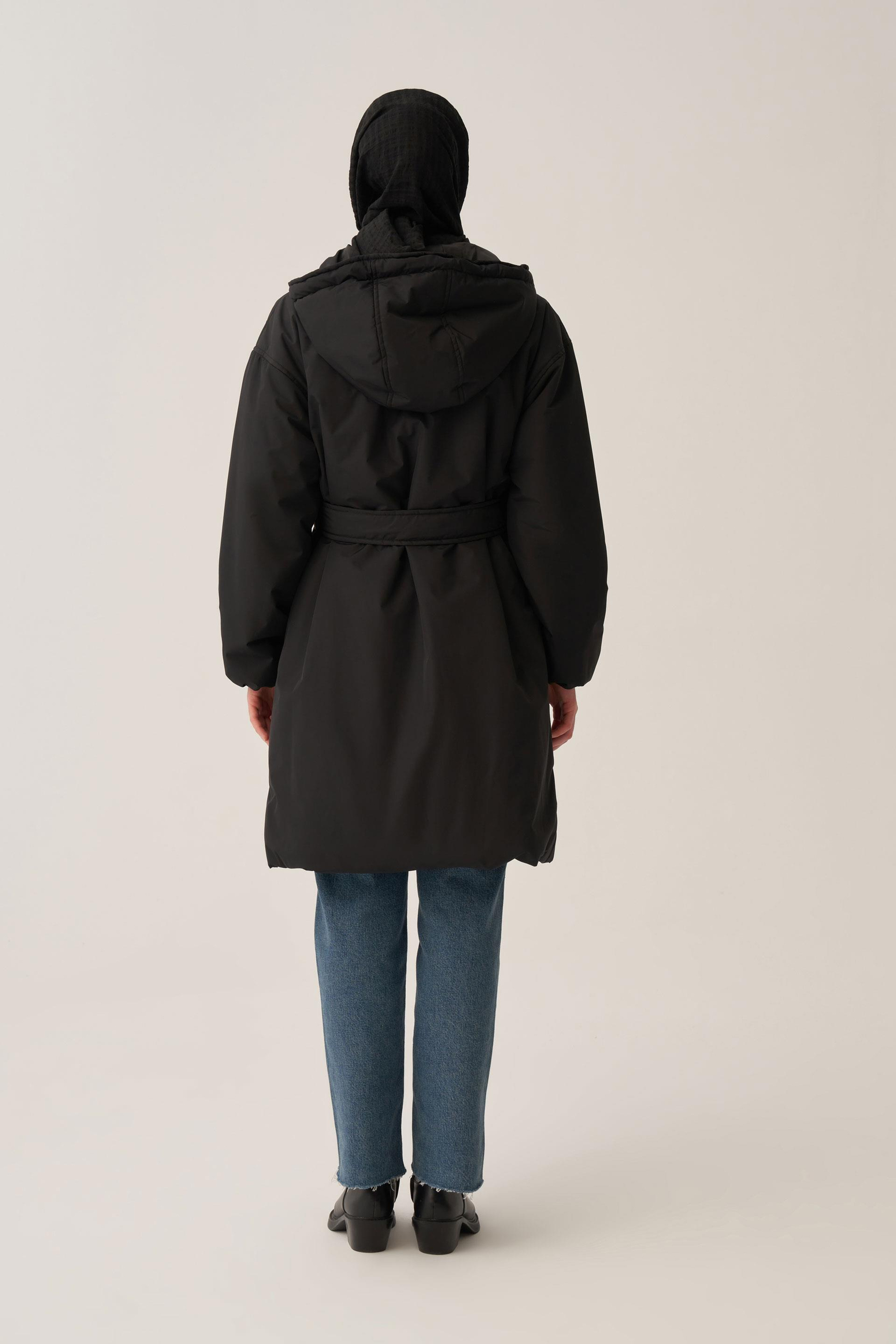 Siyah-Kemerli Relax Şişme Mont