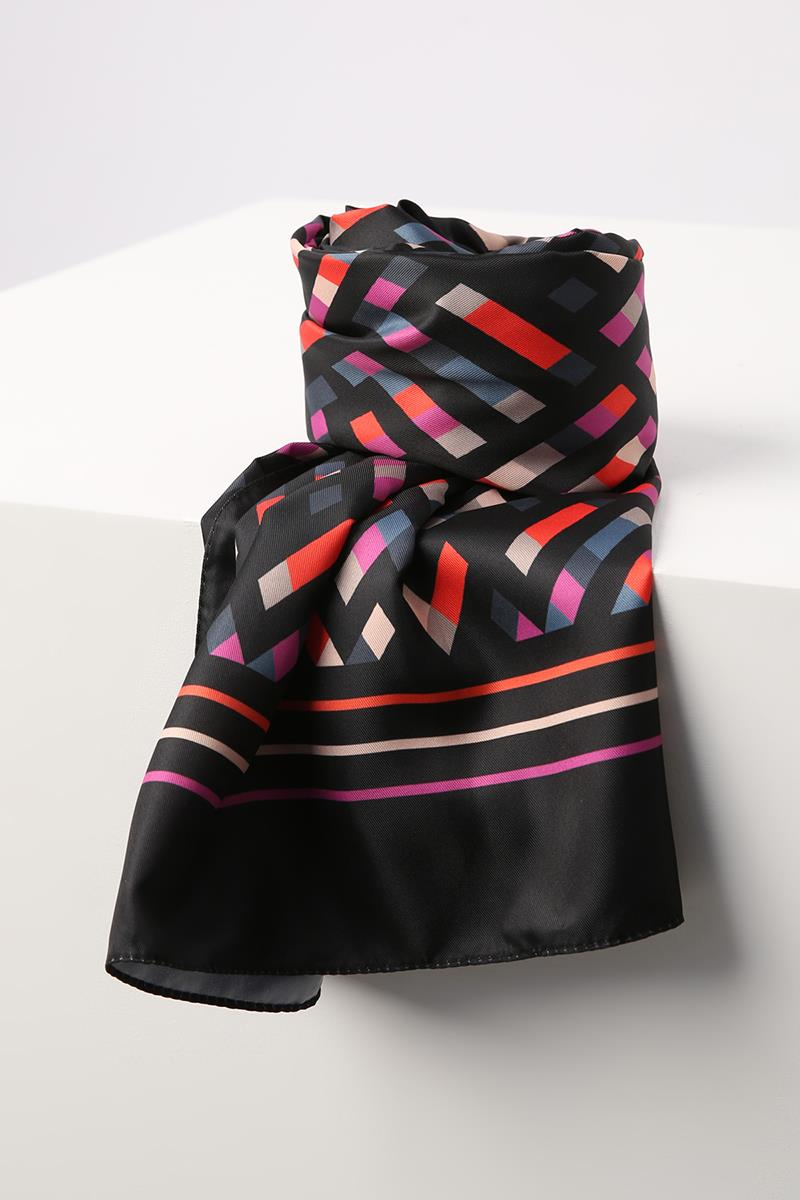 Siyah-Kırmızı-Desenli Twill Şal