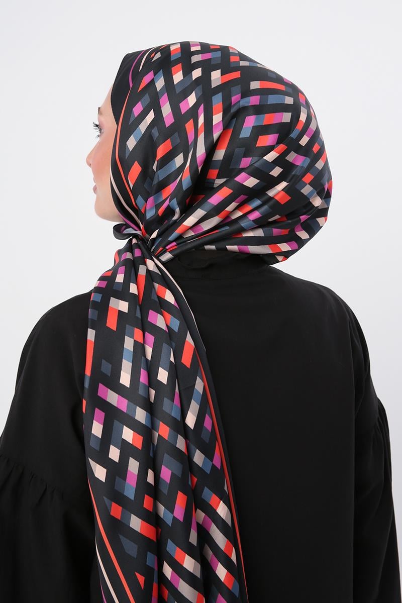 Siyah-Kırmızı-Desenli Twill Şal
