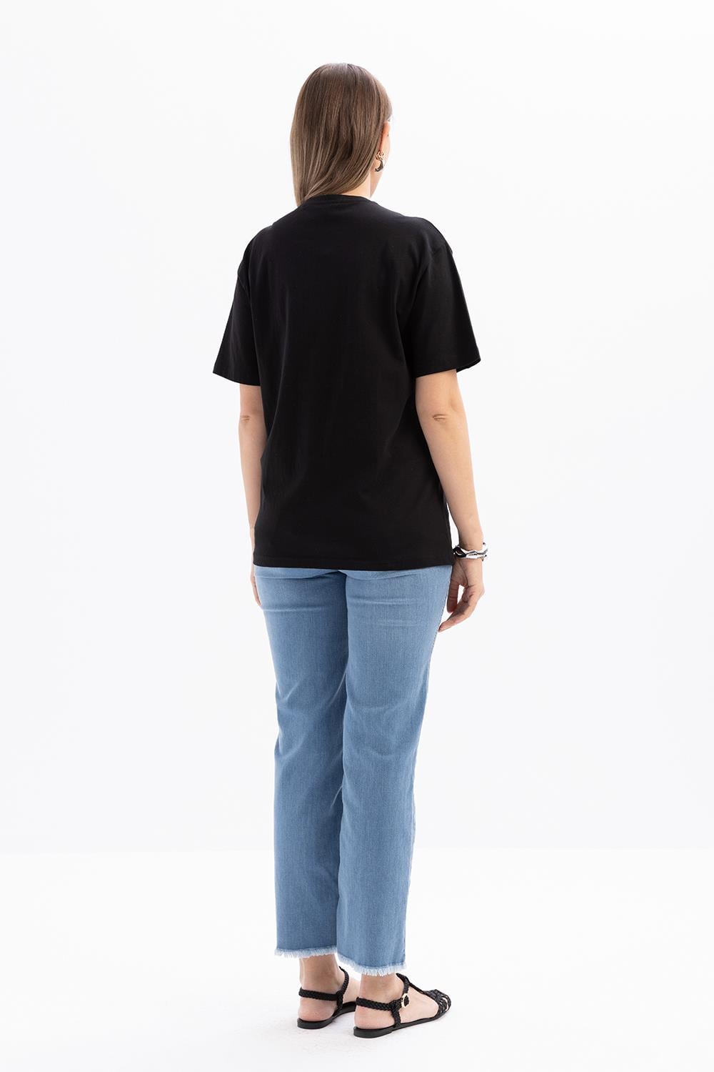 Siyah-Kısa Kollu Nakış Detaylı Süprem Tshirt