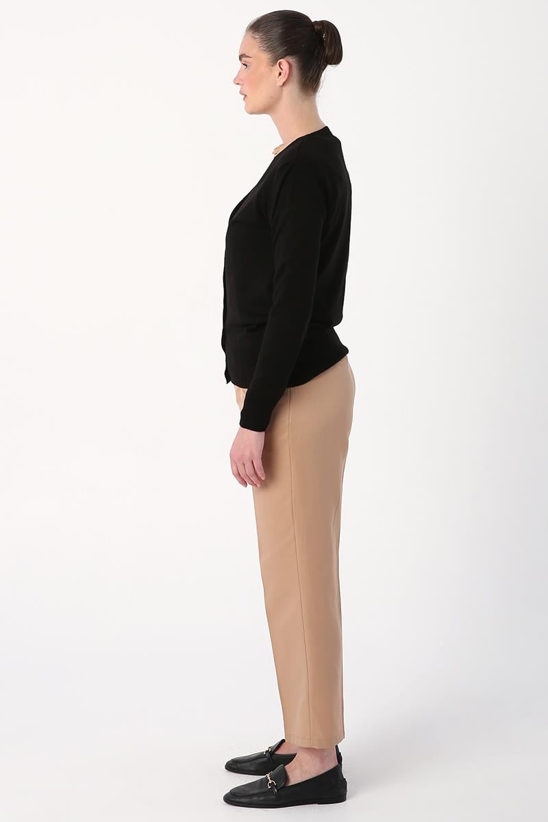 Cardigan en tricot noir-court