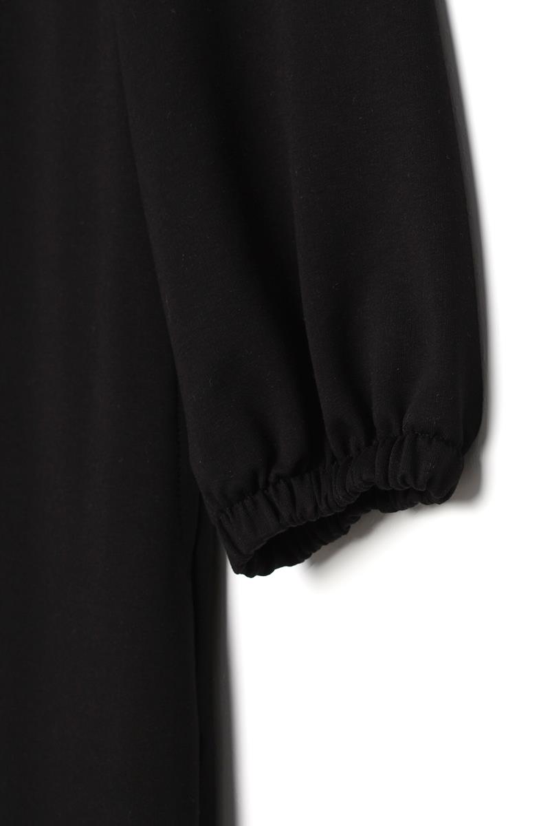 Black-Elastic Sleeve End Hooded Dress with Pockets