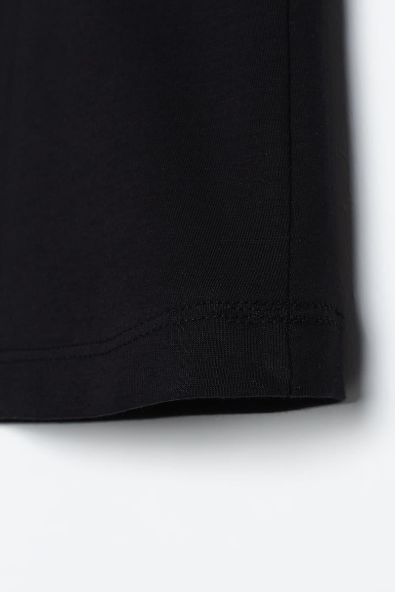 Schwarze ärmellose T-Shirt-Tunika