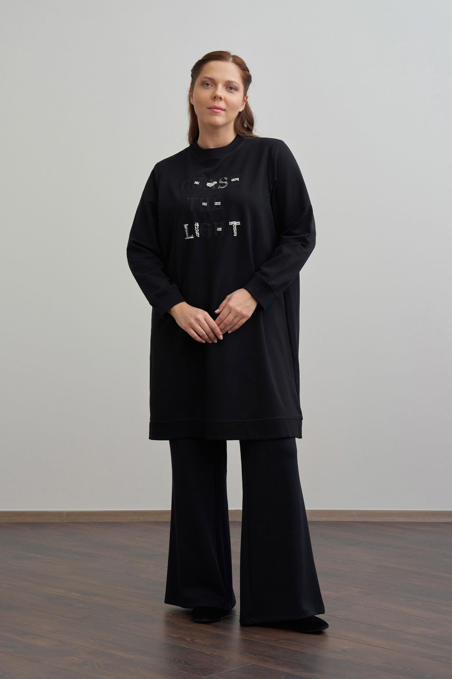 Siyah-Nakışlı Pamuklu Tunik