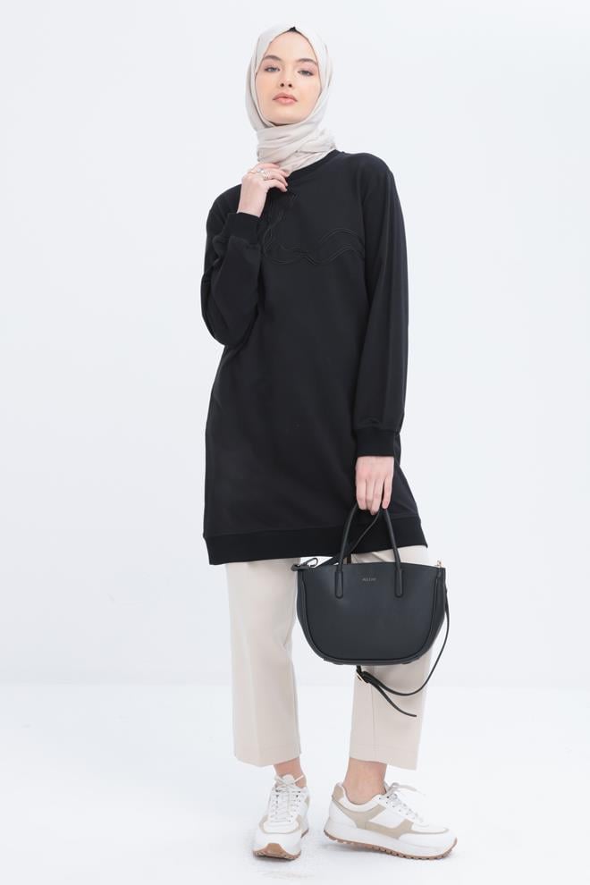 Schwarz-Laurel-Gestreiftes Sweatshirt mit Ärmelapplikationen