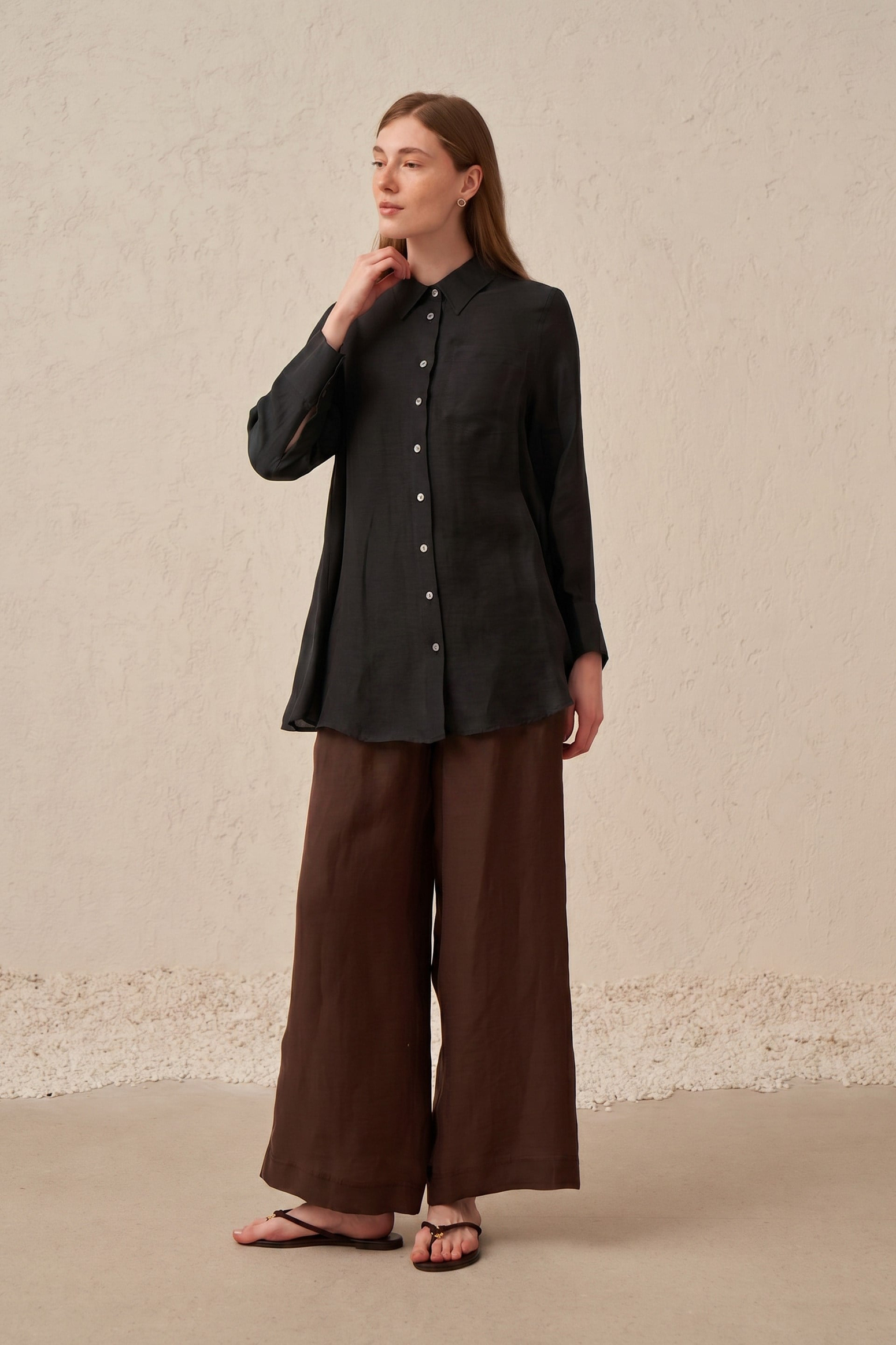Siyah-Oversize Tensel Keten Gömlek